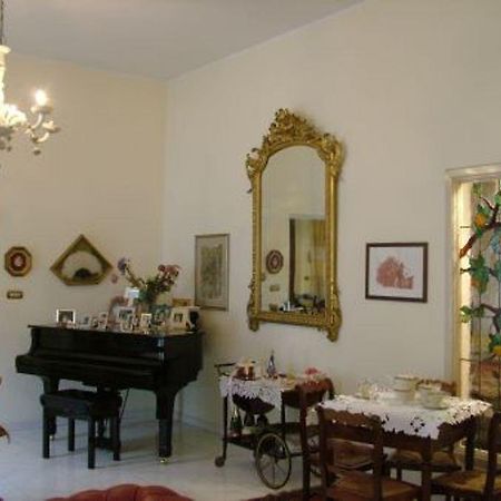 B&B Chez Caroline Napoli Eksteriør bilde